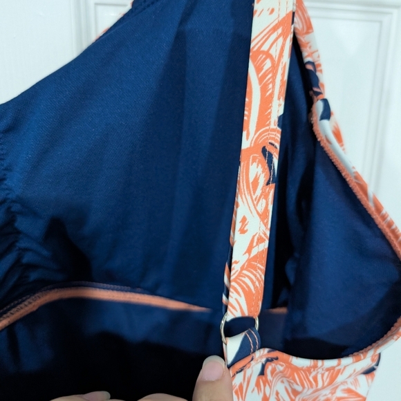 Tropical Escape Women's Plus One - Piece Swimsuit Palm Trees Size 22W - Picture 12 of 16